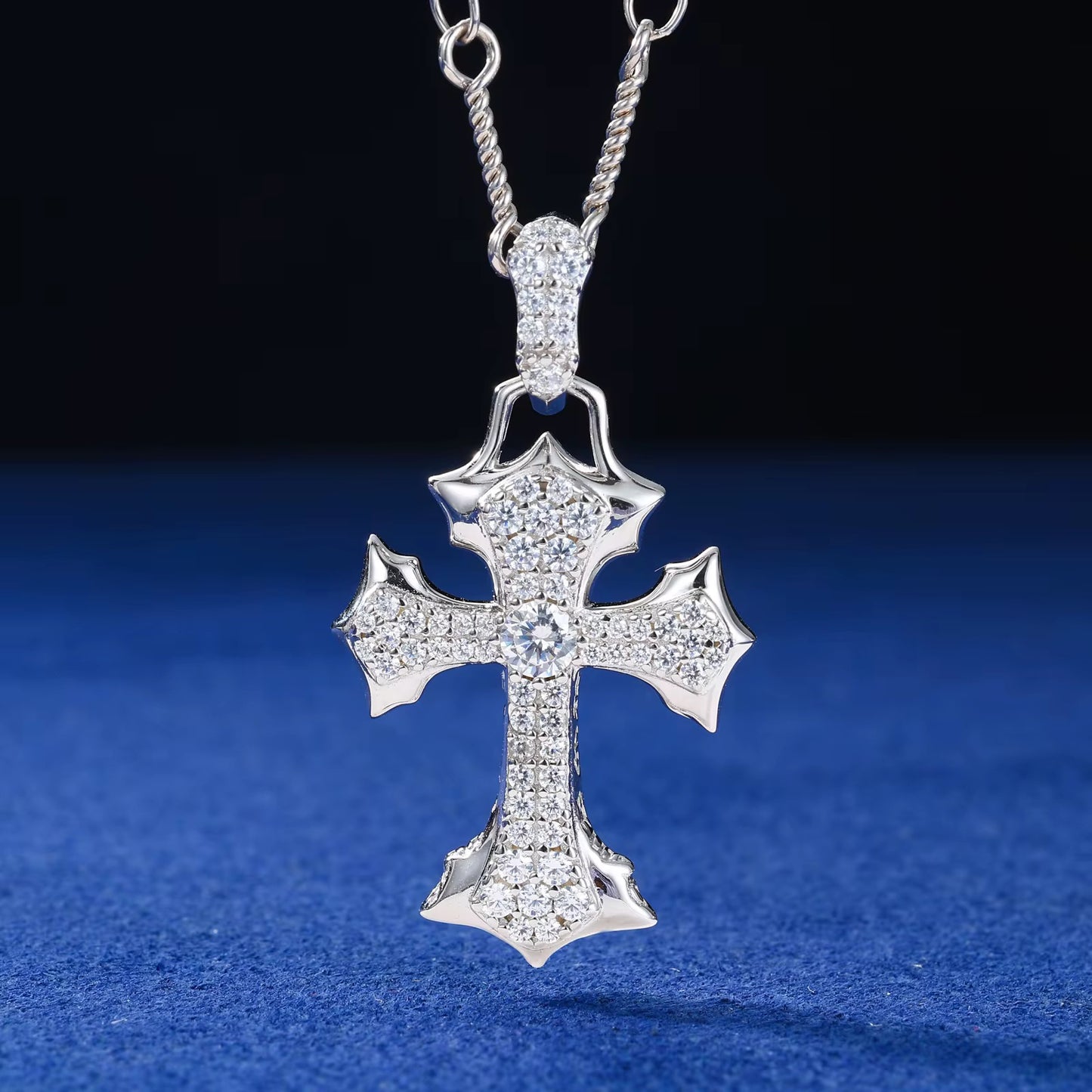 925 Sterling Silver VVS Moissanite Cross Pendant
